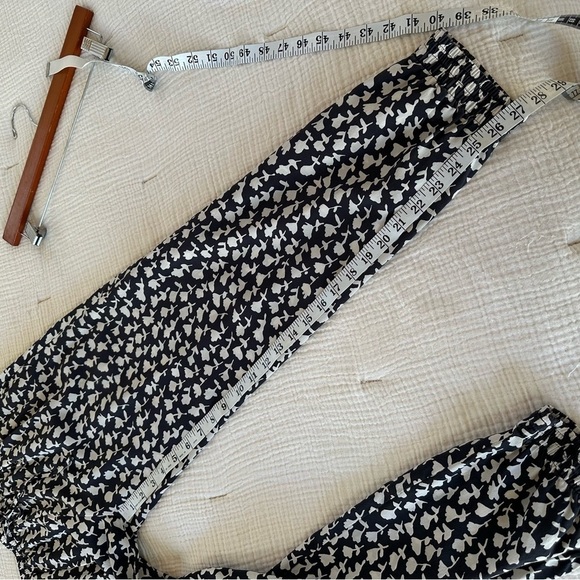 MaxMara 100% Silk Jogger Trousers Size US 8 - Picture 11 of 11